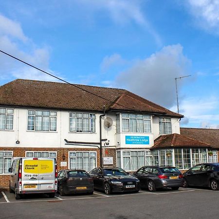 Heathrow Lodge Hillingdon Buitenkant foto